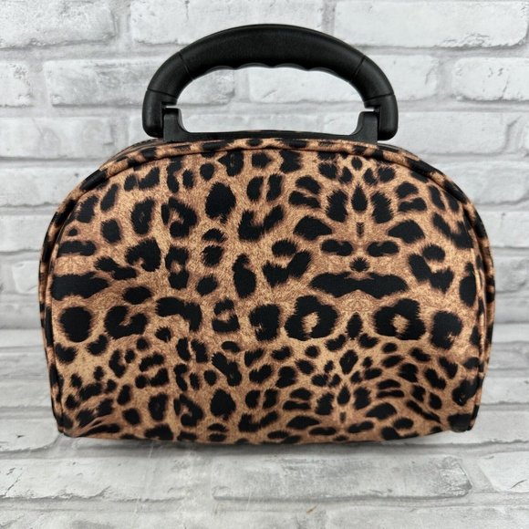 SOHO London New York Cheetah Print Makeup Case Soft Side Zipper Close - Picture 2 of 3